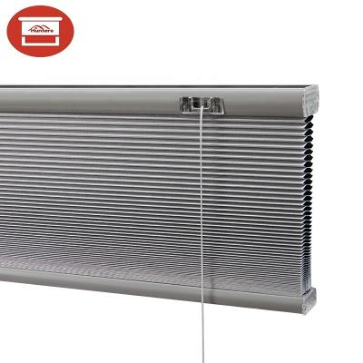 China Honeycomb Structure Design Easy Adjustment Blackout Cellular Blind Light Filtering Wireless Honeycomb Shade for sale