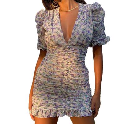 China Summer Fashion Floral Print Lavender Puff Sleeve Holiday Dress Anti-Static V-Neck Gets Ruffle Edge Drape Wraps Dress for sale