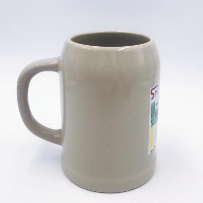 China New high capacity ceramic beer mug classic/postmodern porcelain wholesale mug with customizable colorful glaze for sale