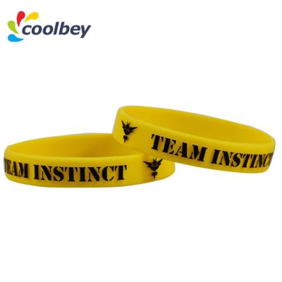 China Promotional gifts colored unipue 12mm custom maker footprint silicone wristband/hand rubber band for charity sports school for sale