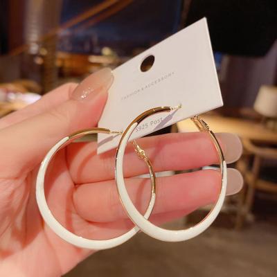 China 2022 FASHIONABLE French circle earrings new tide drop luster large ring earrings women for sale