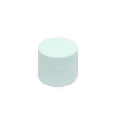 China Small Sale 5g Recyclable Popular Cosmetic Packaging Jar Empty Plastic Cosmetic Jar Manufacturer en venta