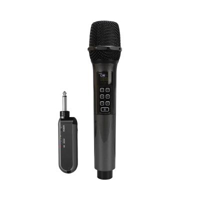 China YARMEE Portable Wireless Microphone UHF Wireless Microphone Professional Handheld Mic For Singing Party Karaoke Church Show Meeting for sale