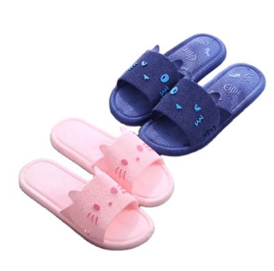 China CUSHIONING Women Slippers Summer Women Slides Sandals Cute Cartoon Slip On Flip Flops Beach Slippers Shoes for sale