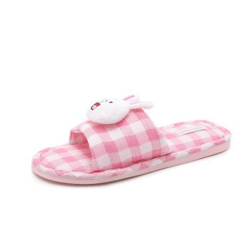 China New Summer Anti-odor Slippers for Women Indoor and Outdoor Plaid Single Slippers Non-slip Cute Cloth Slippers for sale