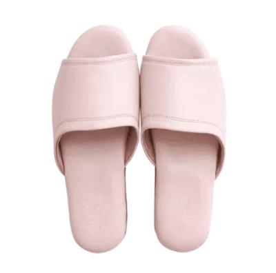 China Indoor and outdoor slippers slip-resistant and wear-resistant high quality leather waterproof for men and women for sale