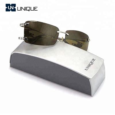 China New UNIQUE Fashionable Stylish Silver Eco-friendly Designer Painting Hard Plastic Sunglasses Cases for sale