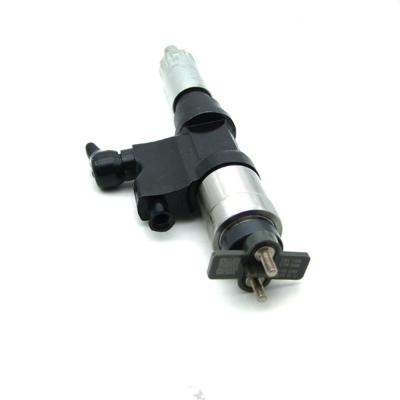 China Trucks diesel fuel injector 0950005474/8-98284393-0 for Denso Isuzu 2001-2007 NPR NPR-HD 4HK1 4.8L 5.2L for sale