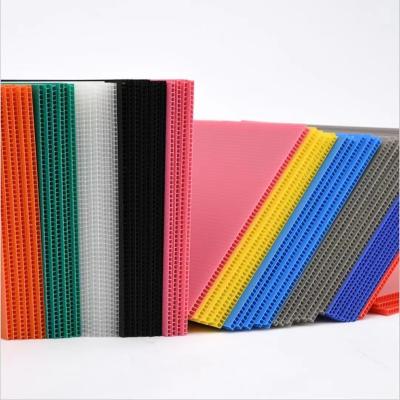 China Recyclable PP Corrugated Plastic Sheet Plastic Corrugated Sheet Black Plastic Corrugated Sheeting Sheets for sale