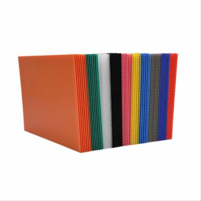 China Recycled Corrugated Plastic Corrugated Sheet Green Corrugated-Plastic-Sheet Recyclable Plastic Corrugated Sheeting Sheets for sale