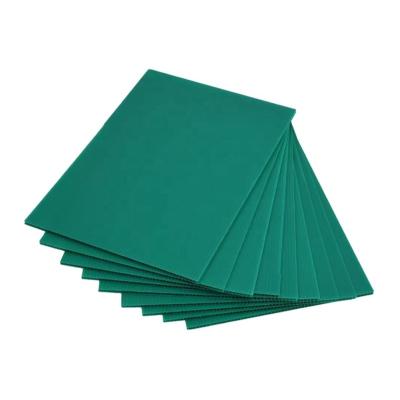 China 4ft x 8ft Recyclable Corrugated Plastic Sheets Corrugated 4 x 8 Plastic Sheets Like Drywall Plastic Corrugated Sheets for sale