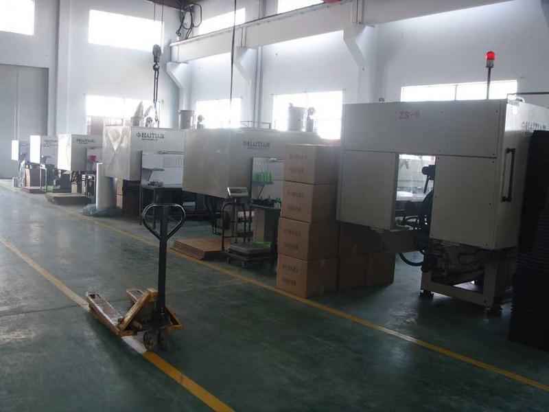 Verified China supplier - Ningbo L&J Mould Co., Ltd.