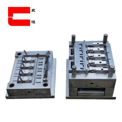 China Steel Made In China Pet Water Bottles Plastic Injection Mold for sale