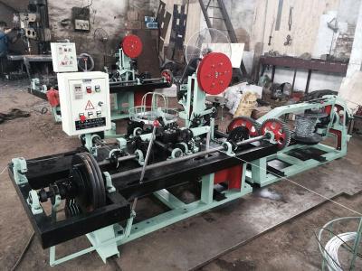 China Volautomatische Double Twisted standaard Prikkeldraad Making Machine Te koop