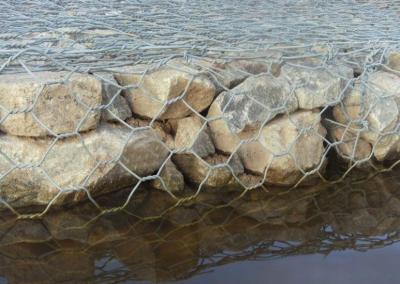 China La caja hexagonal de Gabion, PVC galvanizado cesta hexagonal de Gabion cubrió la malla de alambre de /Gabion en venta