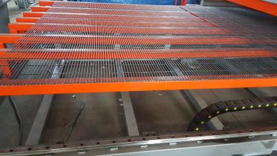 China De volledige Automatische Bouw galvaniseerde Gelaste Draad Mesh Machine Te koop