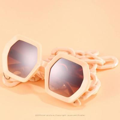 China 2022 Fashion Sunglasses OEM ODM Personality Chain Sunglasses Trendy Shape Oversized Eight-sided Women Sun Glasses for sale