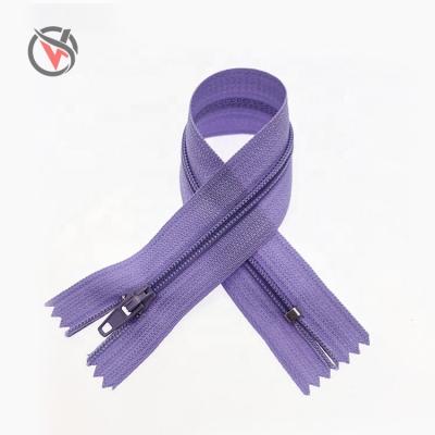 China Viable High Quality Nylon Home Textile Accessories Pillow Zipper Wholesale 5 Invisible Zipper Spot Maker Zipper for sale