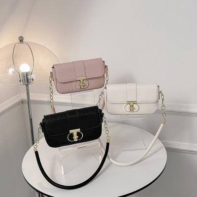 China Handbags Wholesale Cheap Price High Quality 2023 Designer Square Shoulder Bag Luxury Ladies Handbag For Women for sale