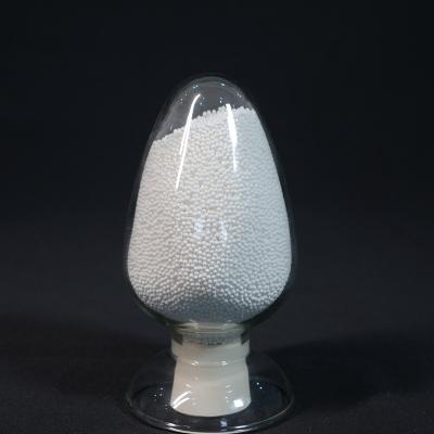 China 2.2-2.6mm Insoluble In Water Working Fluid Hydrogenation Catalyst Alumina Carrier ≥99% Purity for sale