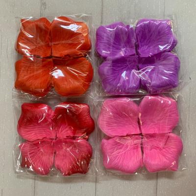 China Valentine's Day Decorative Gift Rose Petals Wedding Room Artificial Flower Decoration for sale