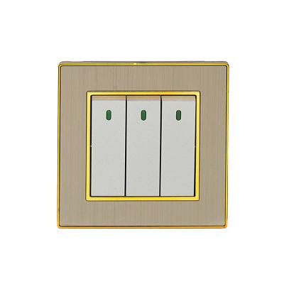 China Wholesale OEM UK 10A Multi-Purpose Metal Light Wall Switch 3 Strip Switch for Smart Home for sale