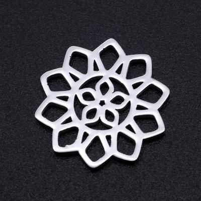 China CLASSIC Stainless Steel Necklace Bracelet Daisy Flower Charm Geometric Pendant For Jewelry Making for sale