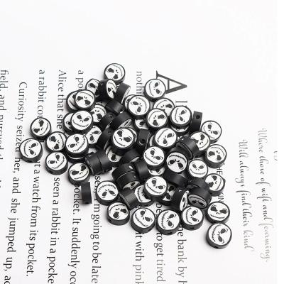 China 1000pcs/bag 10mm Holiday Theme Polymer Clay Ceramic Skull DIY Halloween Loose Beaded Jewelry Making Materials for sale