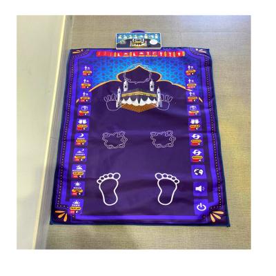 China Thicken Electronic Smart Educational Muslim Muslim Prayer Blanket Prayer Blanket Polyester Gift Prayer Mat Wholesale Washable Silk Carpet for sale