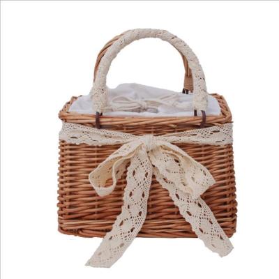 China Fashion Rattan Woven Large Square Portable Bag Beach Bag Cosmetic Organizer Women Handbag for sale