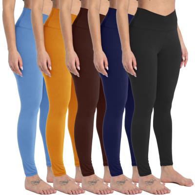 Cina Spandex/Polyester Breathable Custom OEM Gaiters LOGO Women Service Plus Size Yoga Pants With Pocket in vendita