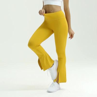 中国 2021 new fashion breathable polyester and spandex flared yoga pants women's honeycomb leggings 販売のため