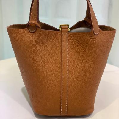 China INTERCOM Real The First Layer Of Cowhide European And American Trendy Bags Basket Handbags Ladies Bucket Bag for sale