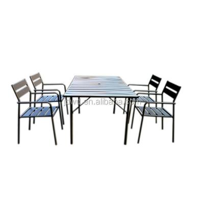 China Resistance Good Quality Outdoor Patio Leisure Dining Bistros Set With An Umbrella Hole for sale