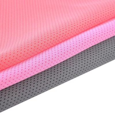 China Memory Custom Thickness 3d Mesh Fabric Spacer Low Price 100% Polyester Warp Knitted Sandwich Air Mesh for sale