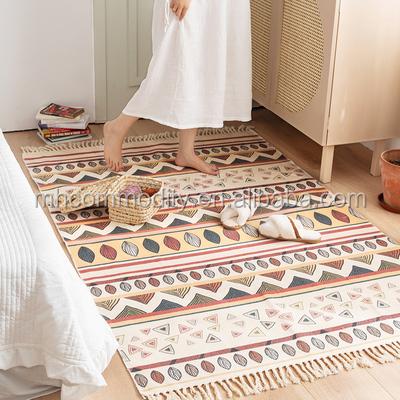 China Amazon Hot Sale Adhesive-Protective Tassel Designed Hand Knotted Cotton Digital Floor Mat Easy Clean Anti Slip Area Rug for sale