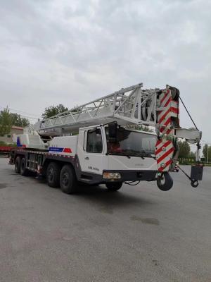 China 50 T Boom Lift Truck Kran mit maximaler Hebhöhe 40m in ausgezeichnetem Zustand zu verkaufen