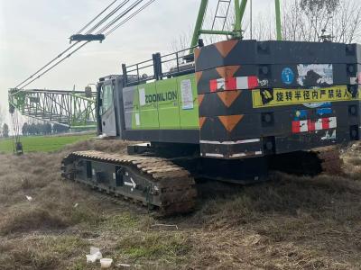 Chine ZOOMLION ZCC850V 85 tonnes grue de levage à rampe pour la construction à vendre