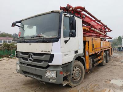 China Mechanische Putzmeister 38 m betonnen pomp geïnstalleerd op Mercedes chassis directe verkoop Te koop