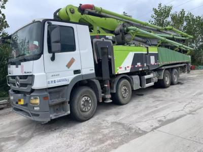 China A 63-meter concrete pump truck of Zoomlion Heavy Industry installed with Mercedes-Benz chassis for sale in 2019 en venta