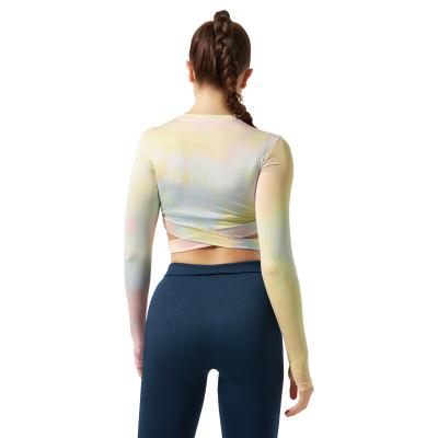 China Breathable 2021 New Fashion Tie Dye Sports Wear Fitness Invest Womens Workout Short Sleeve T-Shirt for sale