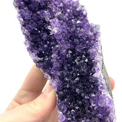 China Wholesale Natural Europe Shape Crystal Geode Amethyst Cluster Free For Crystals Healing Stones for sale