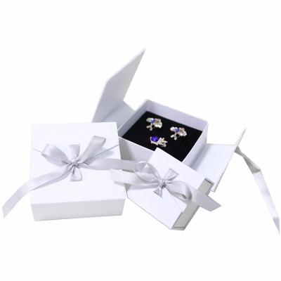 China Jewelry Packaging Source Manufacturers Supply Proposal Flip Ring Earring Necklace Jewelry Box for sale