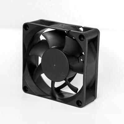 China New Hotels DC 24V 7025 Brushless DC Frame Sleeve Bearing Square Axial Fan for sale