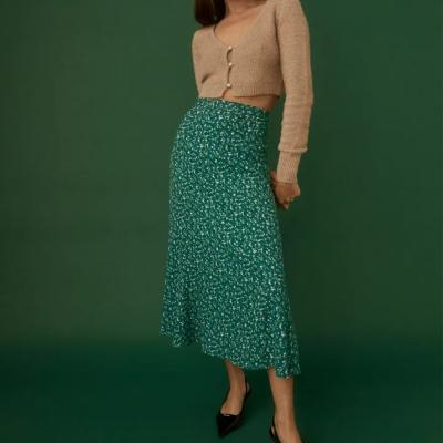 China Breathable Fashion Explosion Green Floral Print Swing Midi Skirt for sale