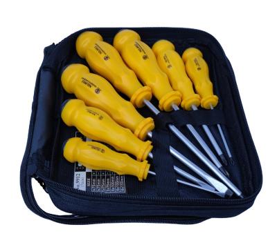 China Plastic High Quality Corrosion Resistant 7 PC Magnetic Screwdriver Set for sale