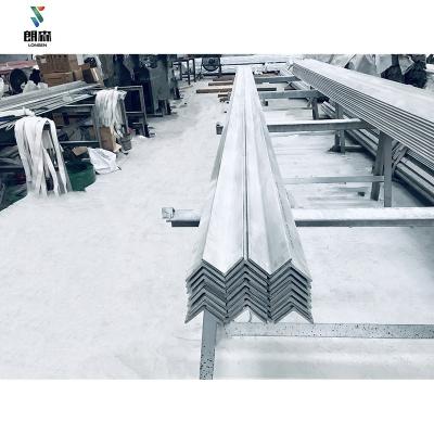 China Kitchenware & Hot Rolled Main Construction Grade 316 Stainless Steel Corner Angle Bar 60x60x5mm, Length 0-6meters for sale