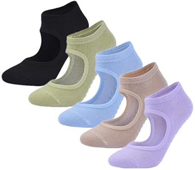 China Antibacterial Non Skid Workout Socks Women Barefoot Grip Booties For Yoga for sale