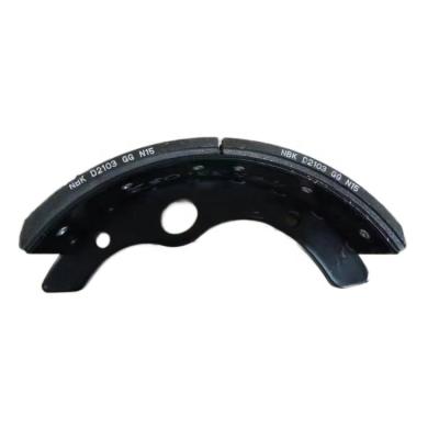 China Rivet Brake Shoes MK384867 MC895977 Front Drum Rivet Brake Shoe For MITSUBISHI FUSO DM FH FH211 for sale