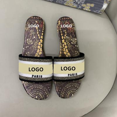 China Luxury classic fashion summer slippers embroidery printed flat slippers slip famous designer shoes women summer flats shoe D for sale